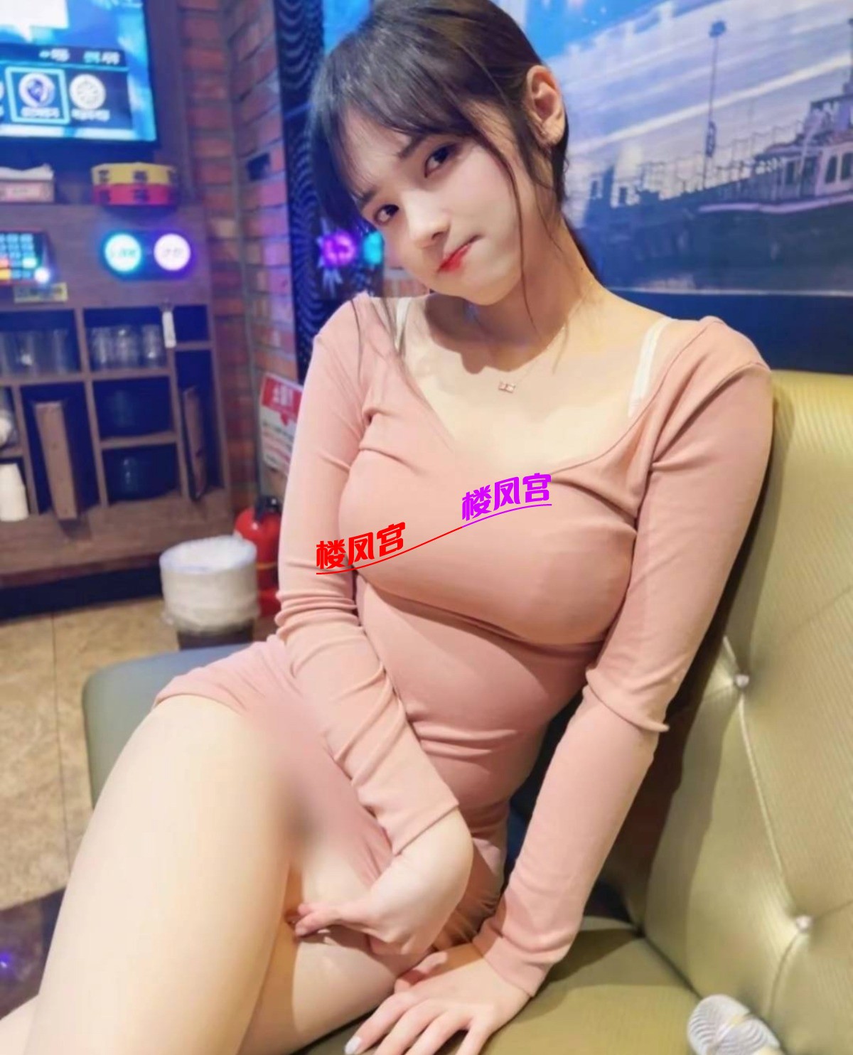 c02cf8b93bd32b1852b82593e70f237.jpg
